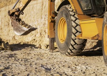 excavator-digging-ground-day-light (1)
